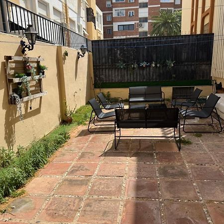 Pedregalejo Playa, Piscina Y Parking Apartment Malaga Bagian luar foto